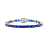 Bracelet de tennis en vermeil d'or blanc 18 carats et saphir bleu royal de laboratoire taille émeraude