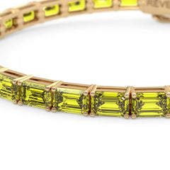 Bracelet de tennis en vermeil d'or jaune 18 carats et saphir jaune de laboratoire taille émeraude