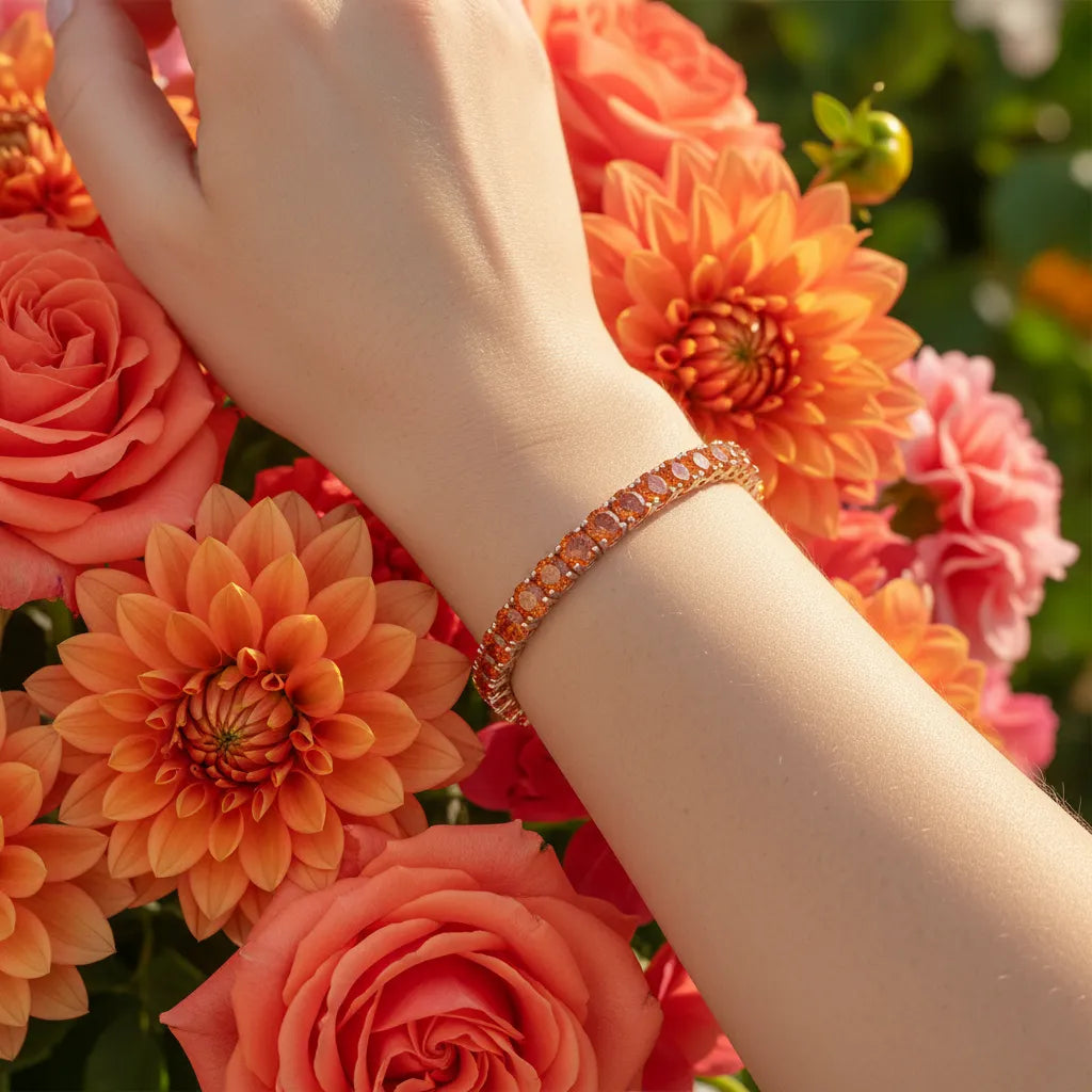 Rundes (4 mm) orangefarbenes Laborsaphir-Tennisarmband aus 18-karätigem Roségold-Vermeil