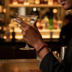 Ovales (6x4mm) Tennisarmband mit Rubin in Laborfarbe (Taubenblut) aus 18-karätigem Roségold-Vermeil