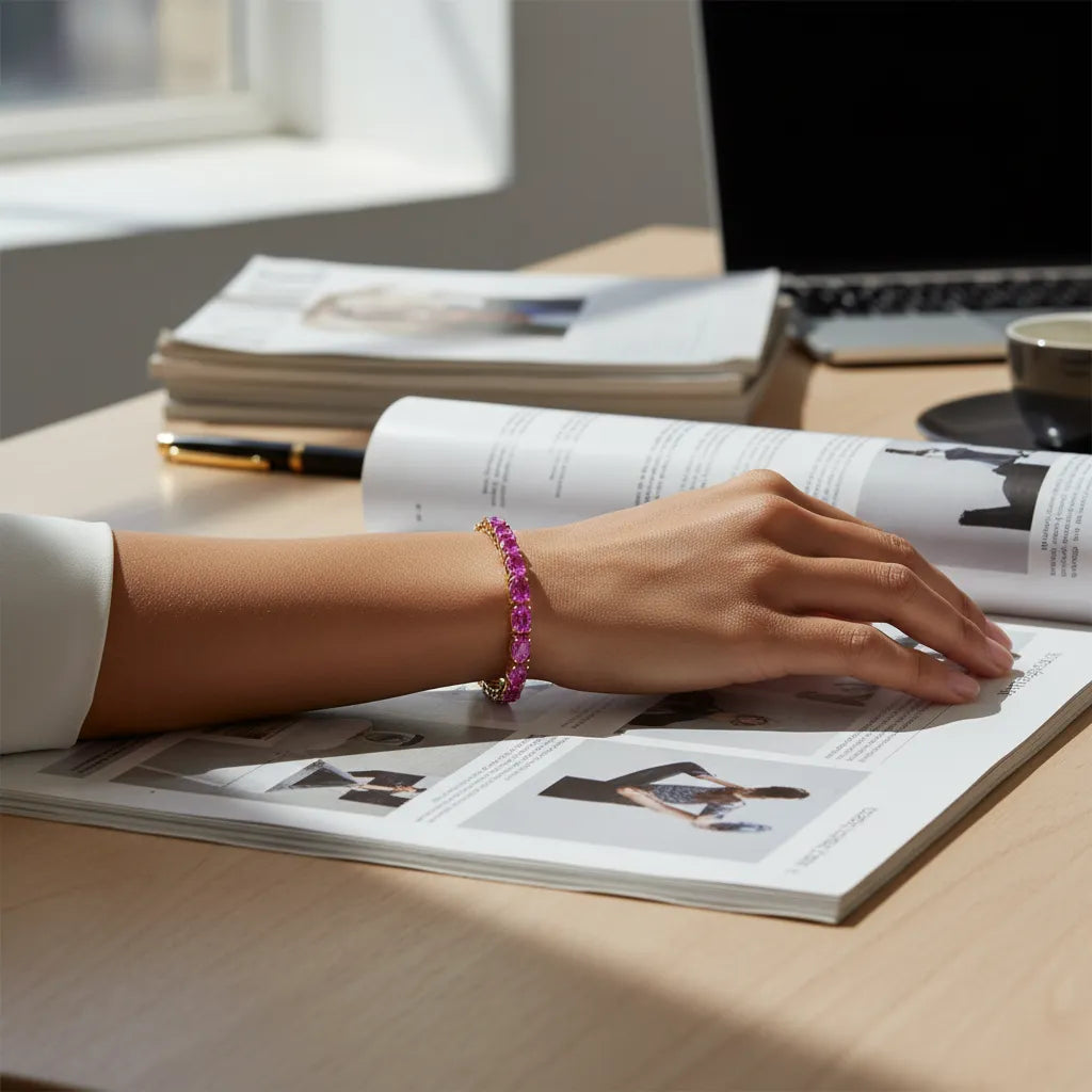 Bracelet de tennis ovale en saphir rose de laboratoire, monté sur vermeil en or jaune 18 carats