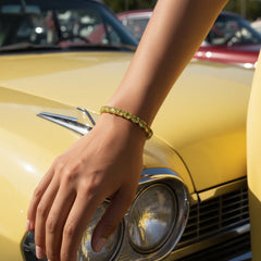 Ovales (6x4mm) Tennisarmband mit gelbem Laborsaphir in 18K Gelbgold-Vermeil