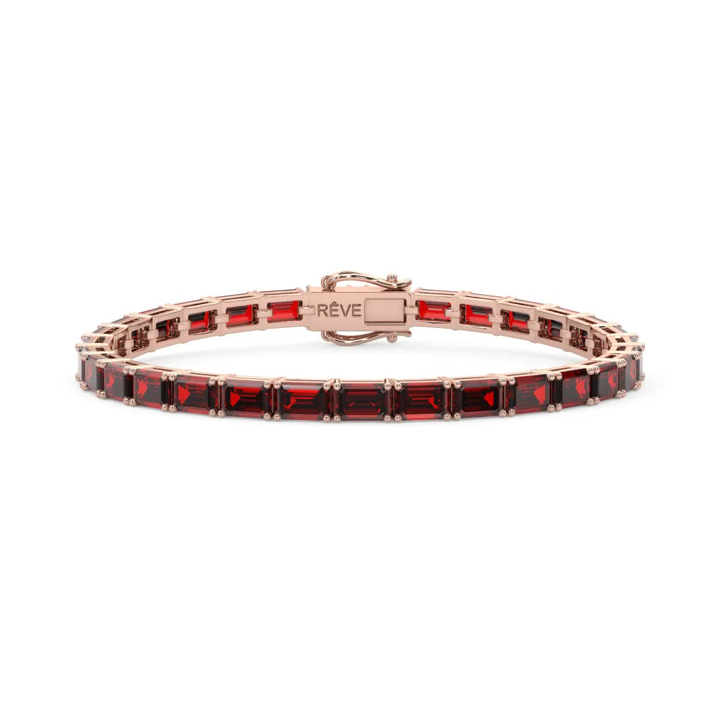 Tennisarmband mit smaragdgeschliffenem (6x4mm) Labor-Taubenblutrubin in 18K Roségold-Vermeil