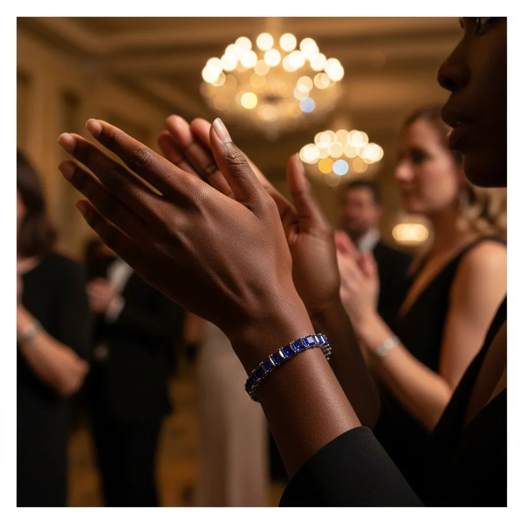 Bracelet de tennis Princess Lab en saphir bleu royal et vermeil en or blanc 18 carats