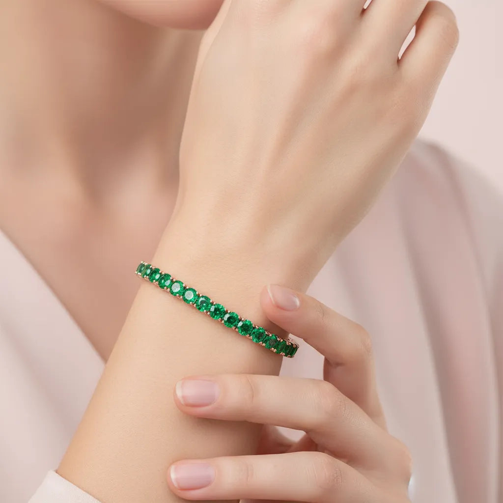 Rundes (4 mm) Tennisarmband mit im Labor gezüchtetem sambischen Smaragd, 18 Karat Roségold-Vermeil